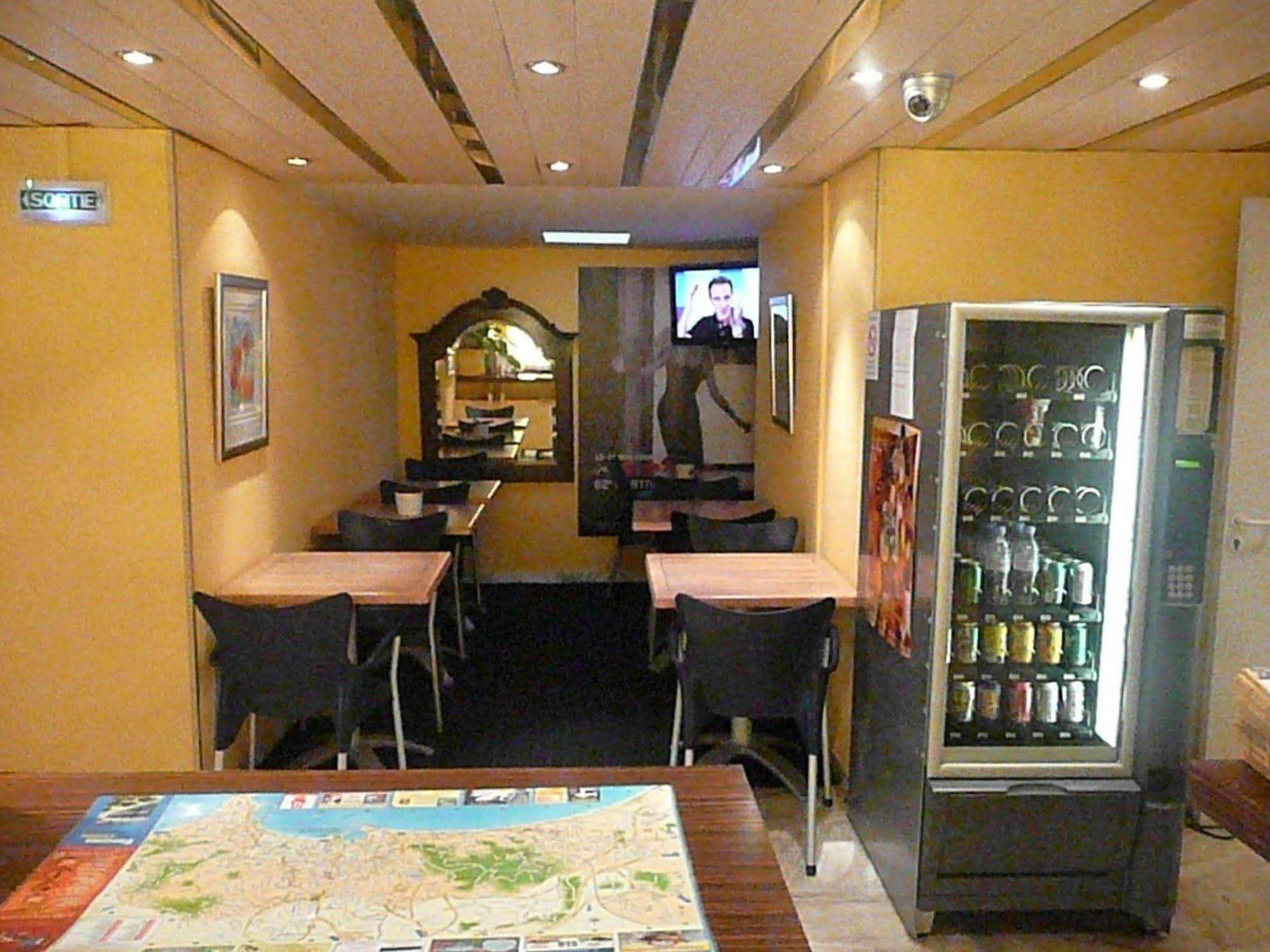 Hotel Jardin Croisette Cannes Bagian luar foto